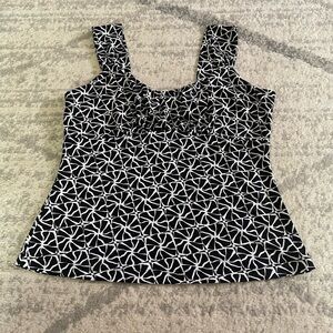 White House Black Market Signature Knits Black and White Top